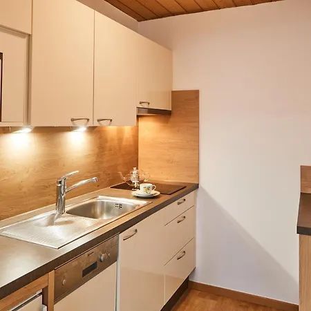 Apartment Sailer