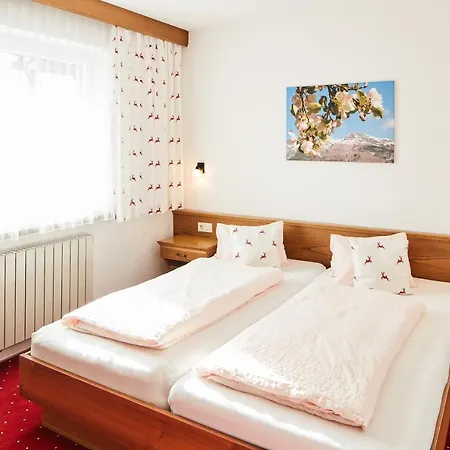 Sailer Apartment *